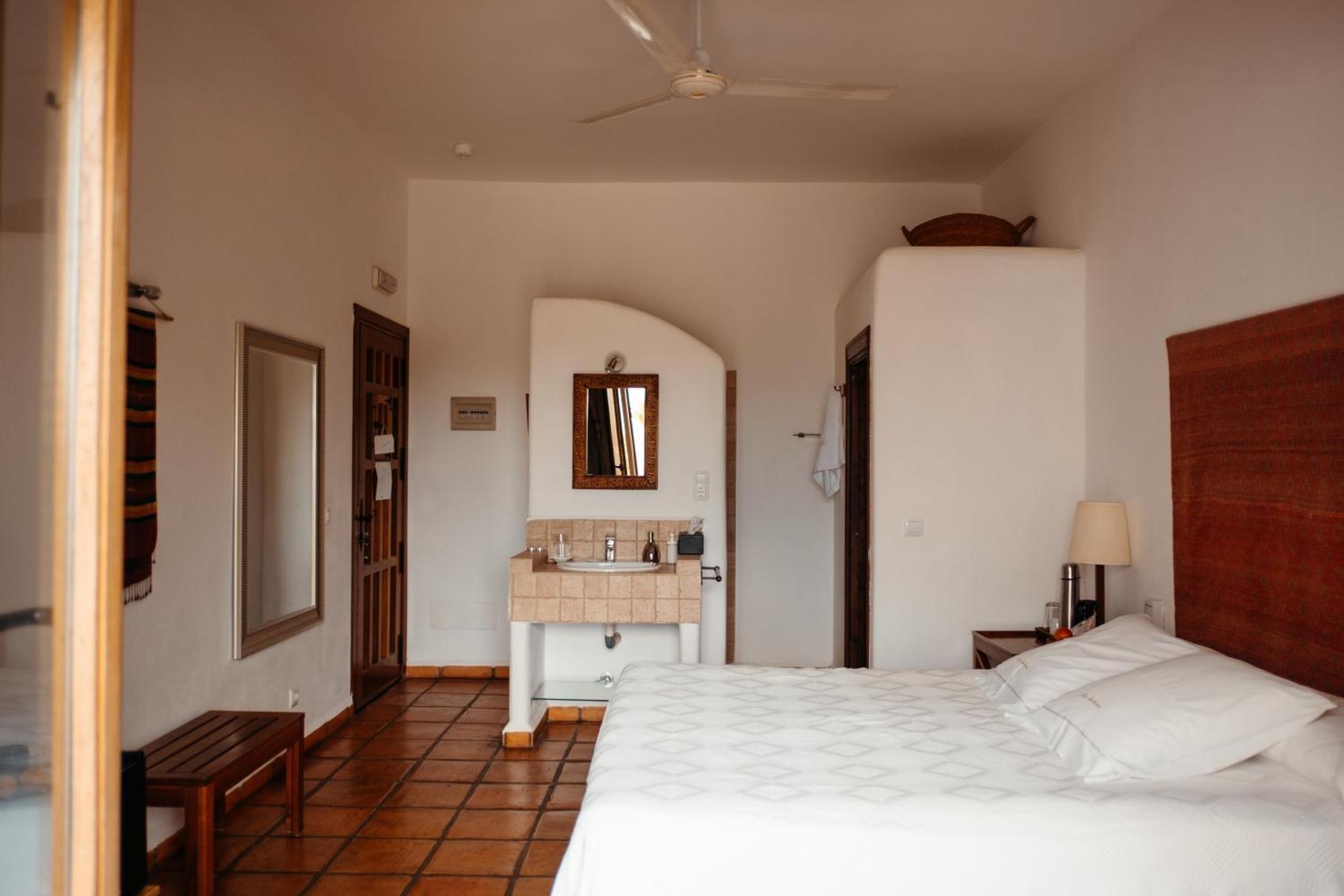 Cortijo Los Malenos, The Originals Relais  Agua Amarga  Buitenkant foto